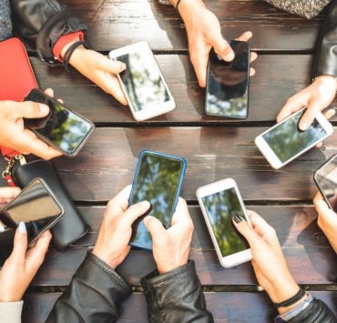 εθισμός στην εικονική πραγματικότητα