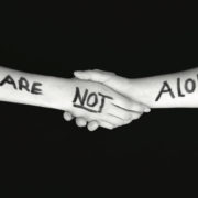δεν εισαι μόνος